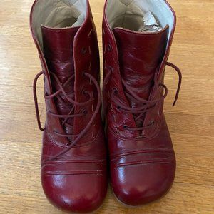 Fluevog Operetta Bartoli  size 9